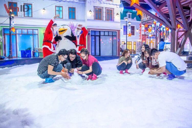 Khu vui chơi tuyết Snow Town Sài Gòn