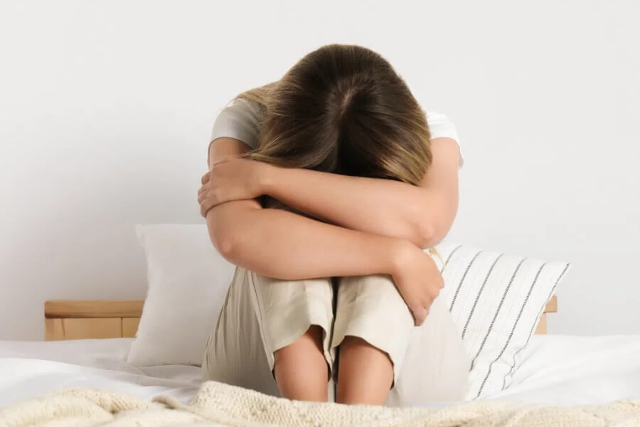 Ngủ Điều Hòa Mệt Mỏi - Nguyên Nhân & Giải Pháp Triệt Để Từ Chuyên Gia