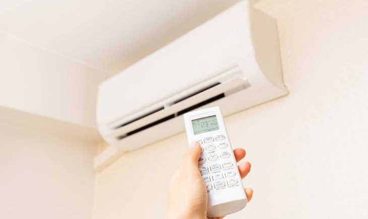 Cách điều chỉnh nhiệt độ máy lạnh