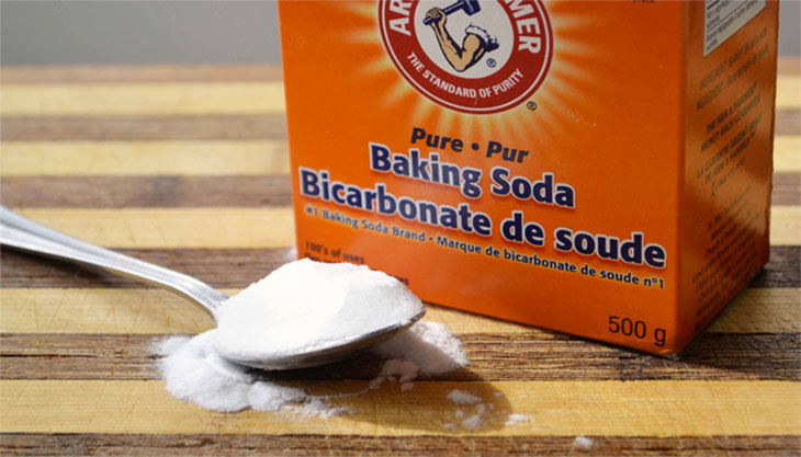  Khử mùi tủ lạnh bằng baking soda