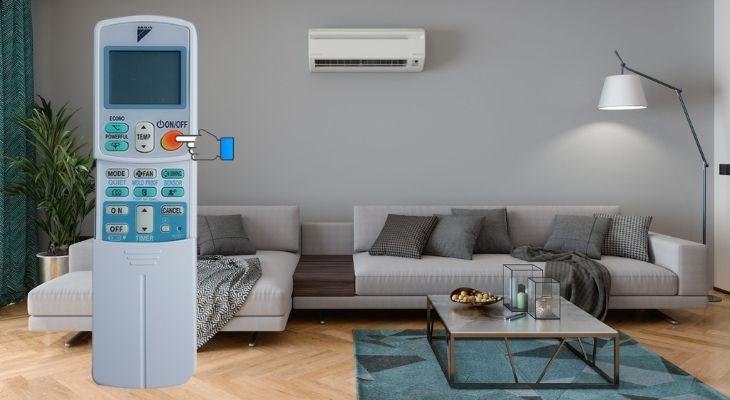 Đầu tiên cần khởi động máy lạnh bằng cách nhấn vào nút On/Off trên điều khiển