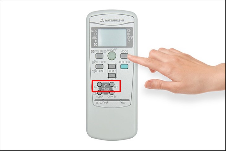 Đối với điều hòa Mitsubishi Heavy, người dùng chọn nút ON TIMER hoặc OFF TIMER để cài hẹn giờ bật/tắt 