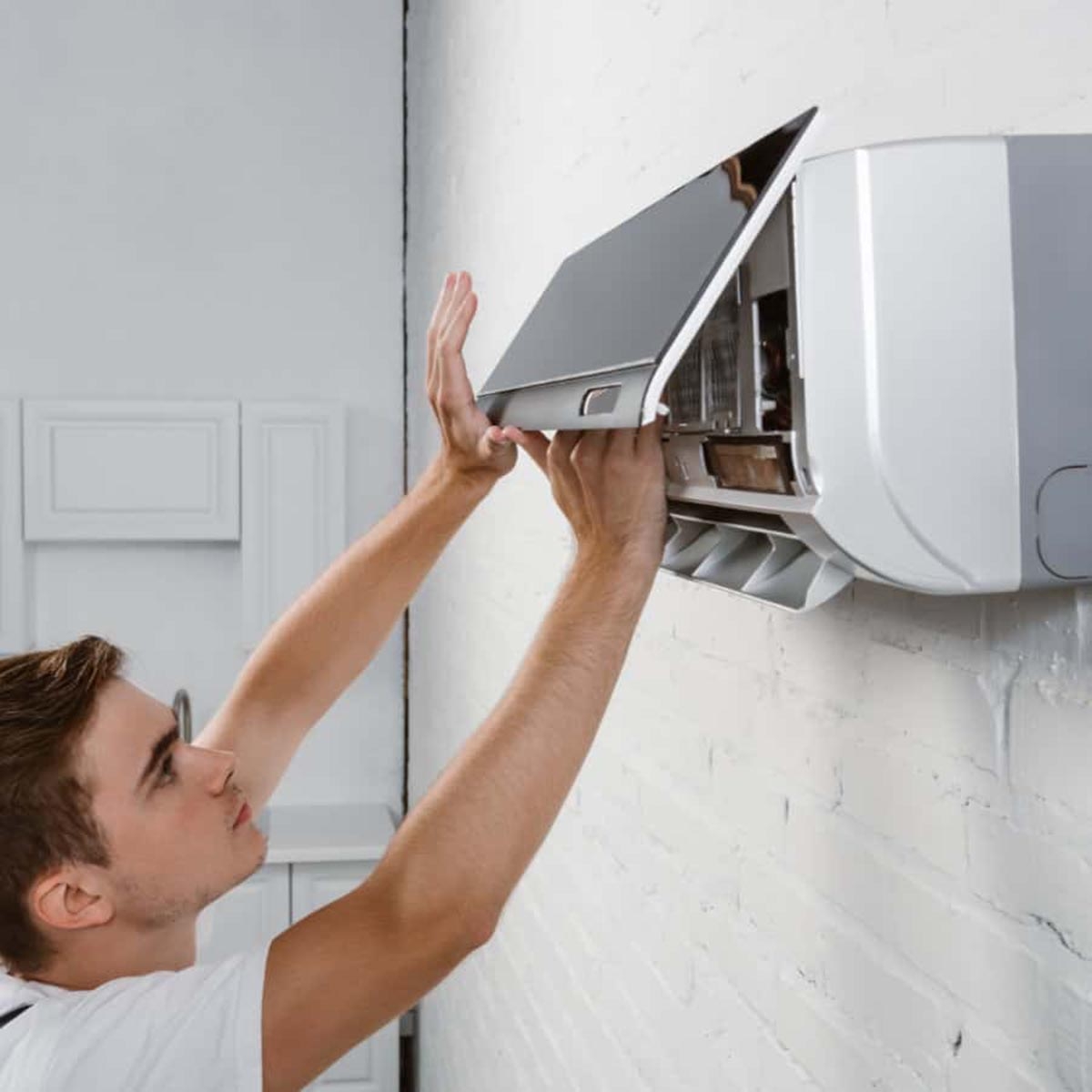 có nên bảo dưỡng máy lạnh khi đang hoạt động tốt - hình 2