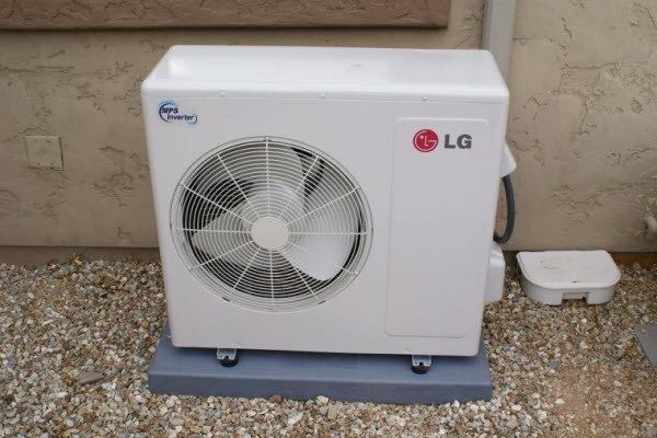 Vệ sinh dàn nóng máy lạnh có cần thiết - quy trình vệ sinh