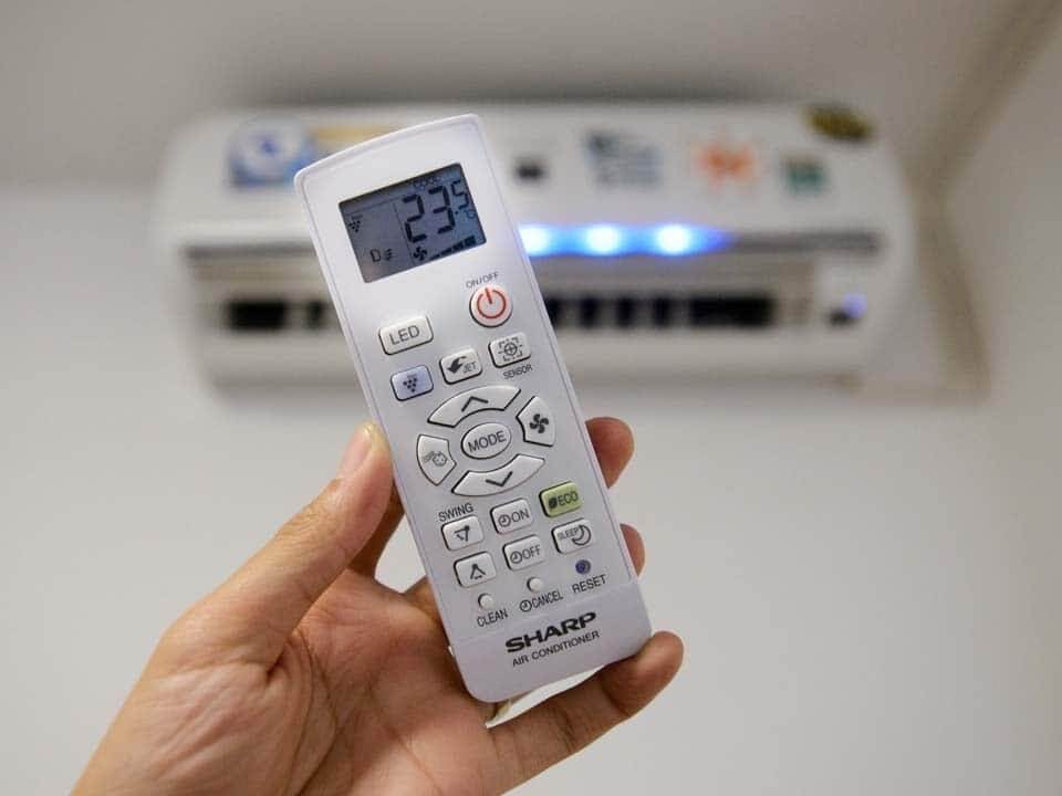 Nguyên nhân điều khiển điều hòa bị hỏng và cách khắc phục
