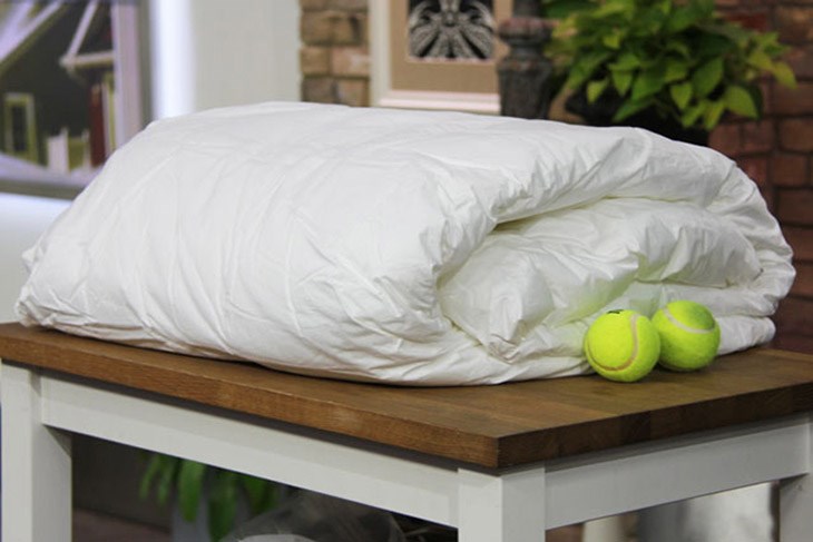 Giặt ruột chăn với bóng Tennis