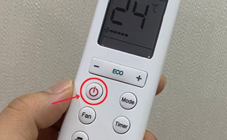 Bạn cần tắt máy lạnh trước khi cài đặt chế độ hẹn giờ bật