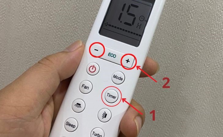 Chọn nút TIMER để kích hoạt chế độ hẹn giờ tắt và điều chỉnh thời gian bằng hai nút (+) (-)