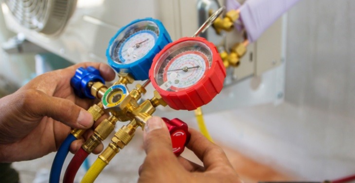 Bơm gas định kỳ để duy trì hoạt động ổn định cho điều hòa