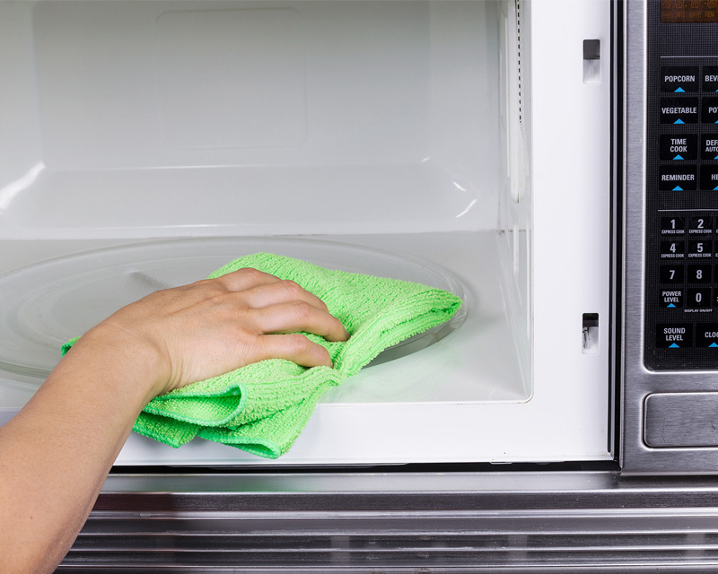 Cách khắc phục lò vi sóng bị xẹt lửa