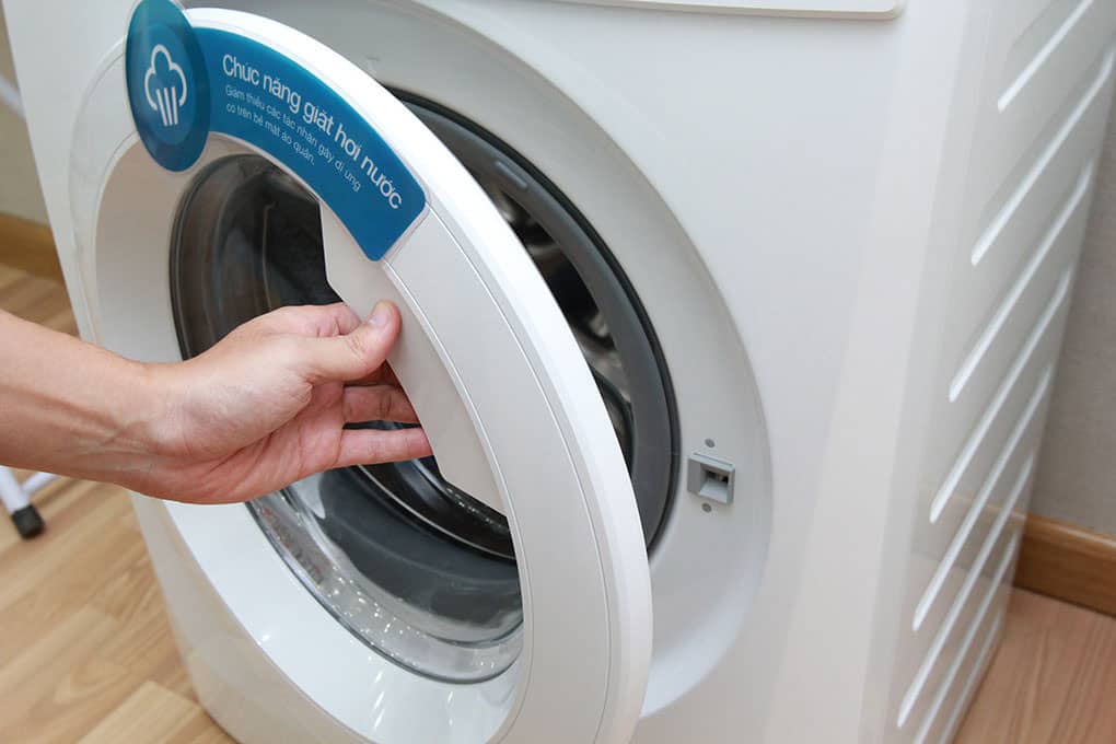 Máy giặt chưa đóng chặt cửa