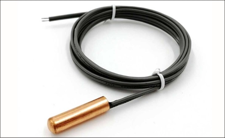 Bộ phận cảm biến nhiệt độ bị lỗi khiến máy lạnh Hitachi báo đèn vàng
