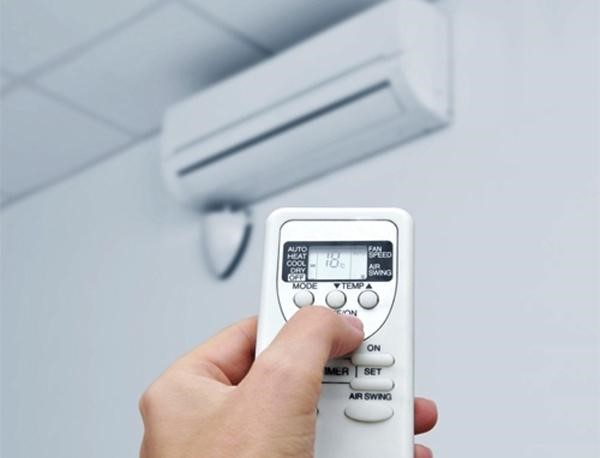 Máy lạnh không nhận Remote - Nguyên nhân, cách sửa