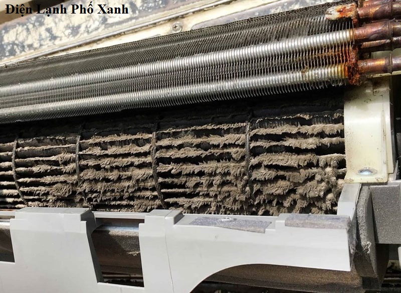 Máy lạnh không được vệ sinh