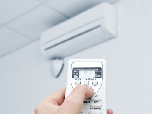 tránh bật tắt điều hòa liên tục