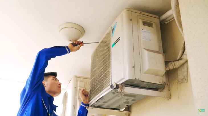 Người dùng nên nạp gas cho máy lạnh theo hướng dẫn của nhà sản xuất