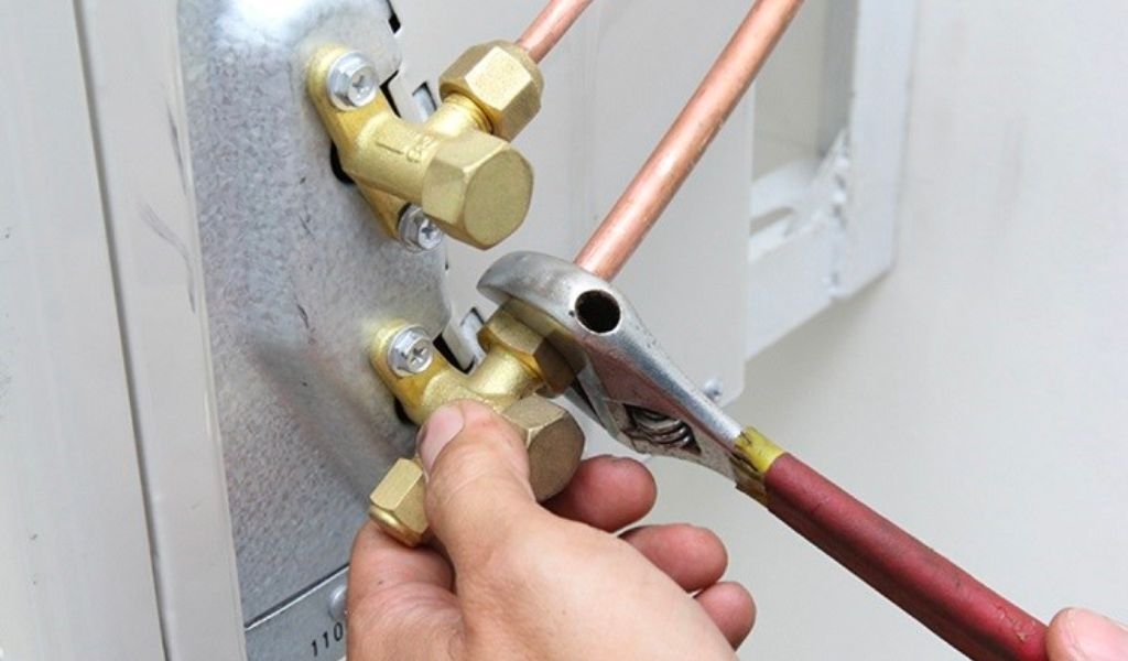 Dịch vụ thay ống đồng máy lạnh