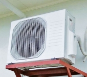 Vệ sinh dàn nóng máy lạnh có cần thiết - quy trình vệ sinh