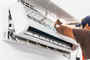 Tháo lắp máy lạnh tại nhà 