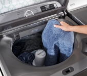 Lưu ý khi sử dụng máy giặt cửa trên để bền và sạch hơn