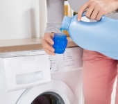 Cách sửa máy giặt không tự xả nước xả vải?