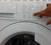 Nguyên nhân và cách sửa máy giặt Electrolux bị treo