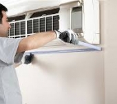 Sửa máy lạnh treo tường tại nhà