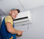 Sửa máy lạnh Quận 7 tại nhà