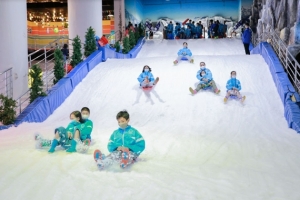 Khu vui chơi tuyết Snow Town Sài Gòn